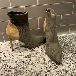 Heeled Boots brand Shein in  size 8 NWT and no box
